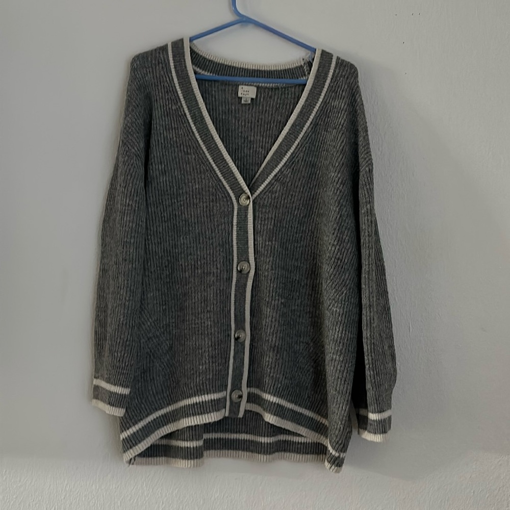 Women’s cardigan